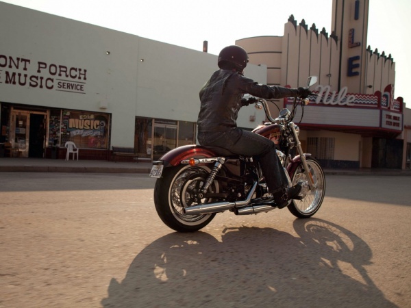 Harley Davidson Seventy-Two фото