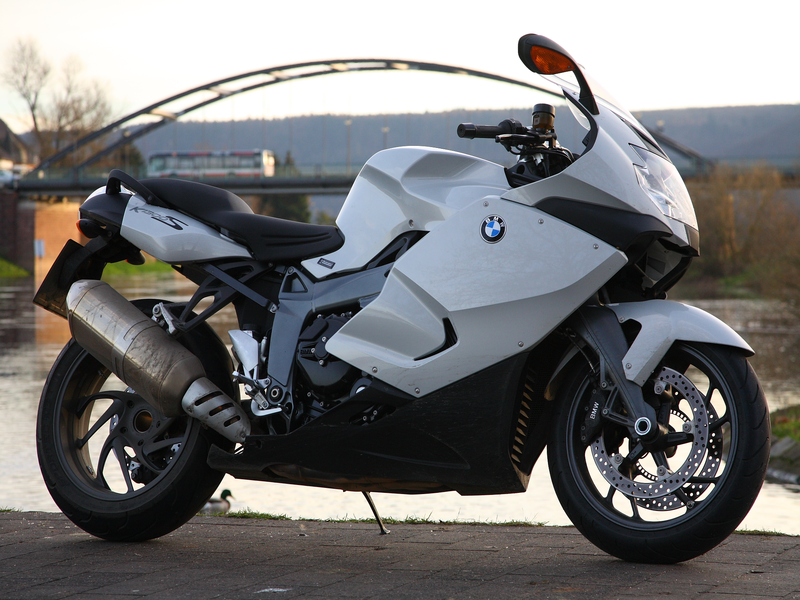 BMW k1300s. Мотоцикл BMW k1300s. BMW k1300s 2010. BMW k1300r 2020.